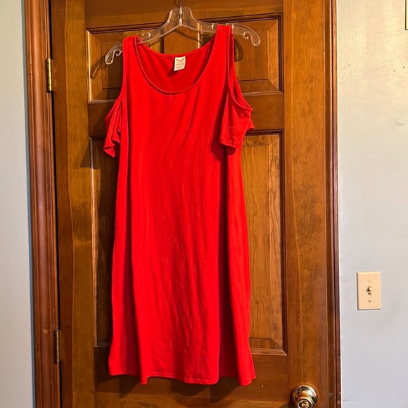 Red Off the Shoulders Dress - Picture 1 of 3